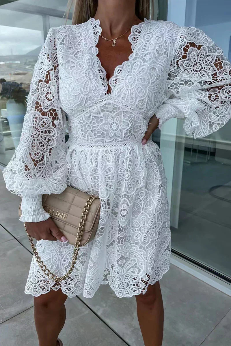 Annie - Elegant Ruched Dress