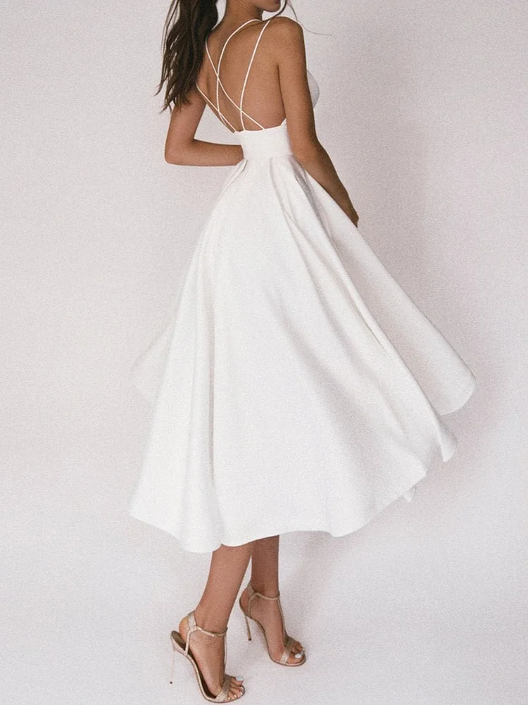 Simona - Party Dress with Straps and Deep V-Neck