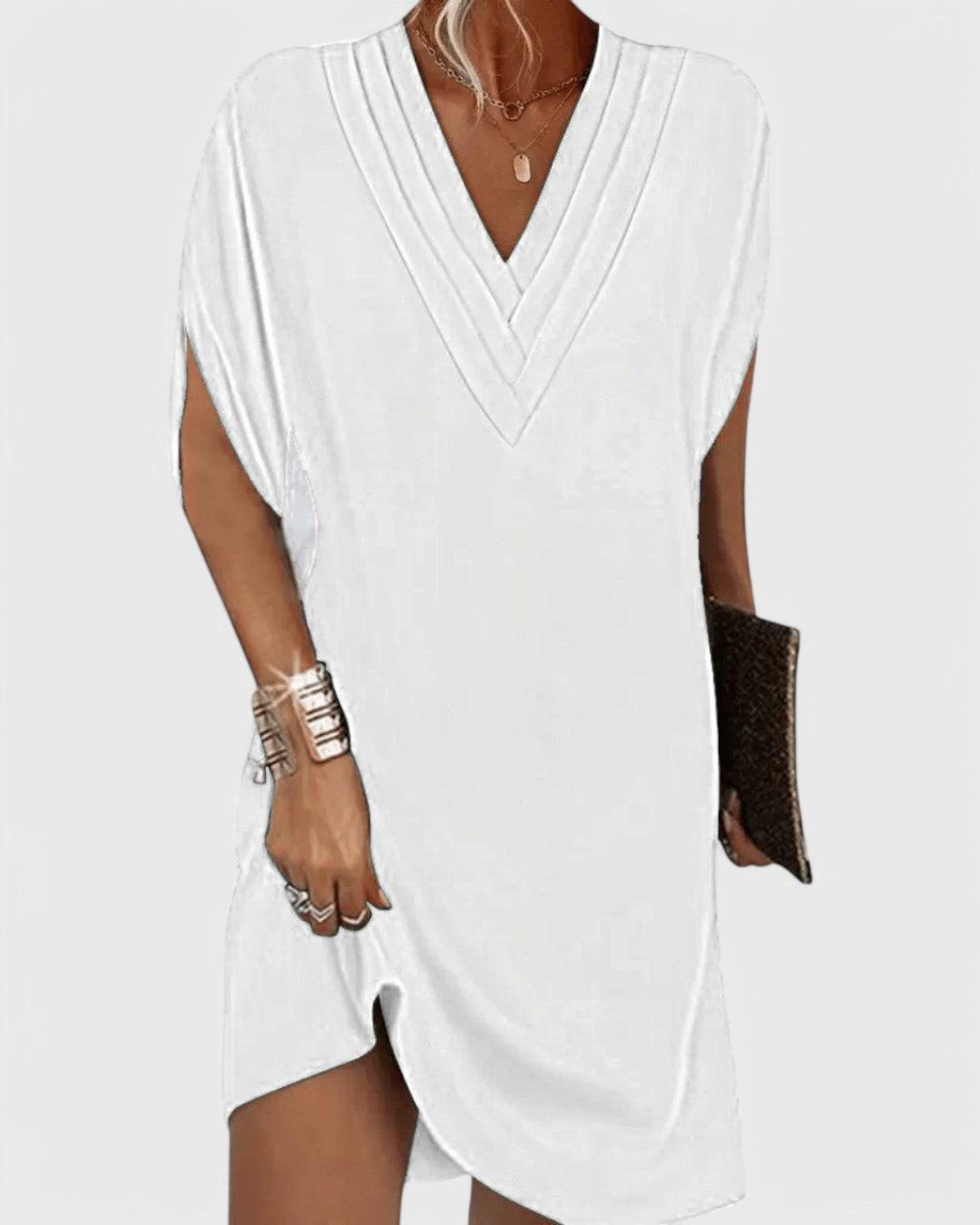 Emilie elegant dress with a flattering cut