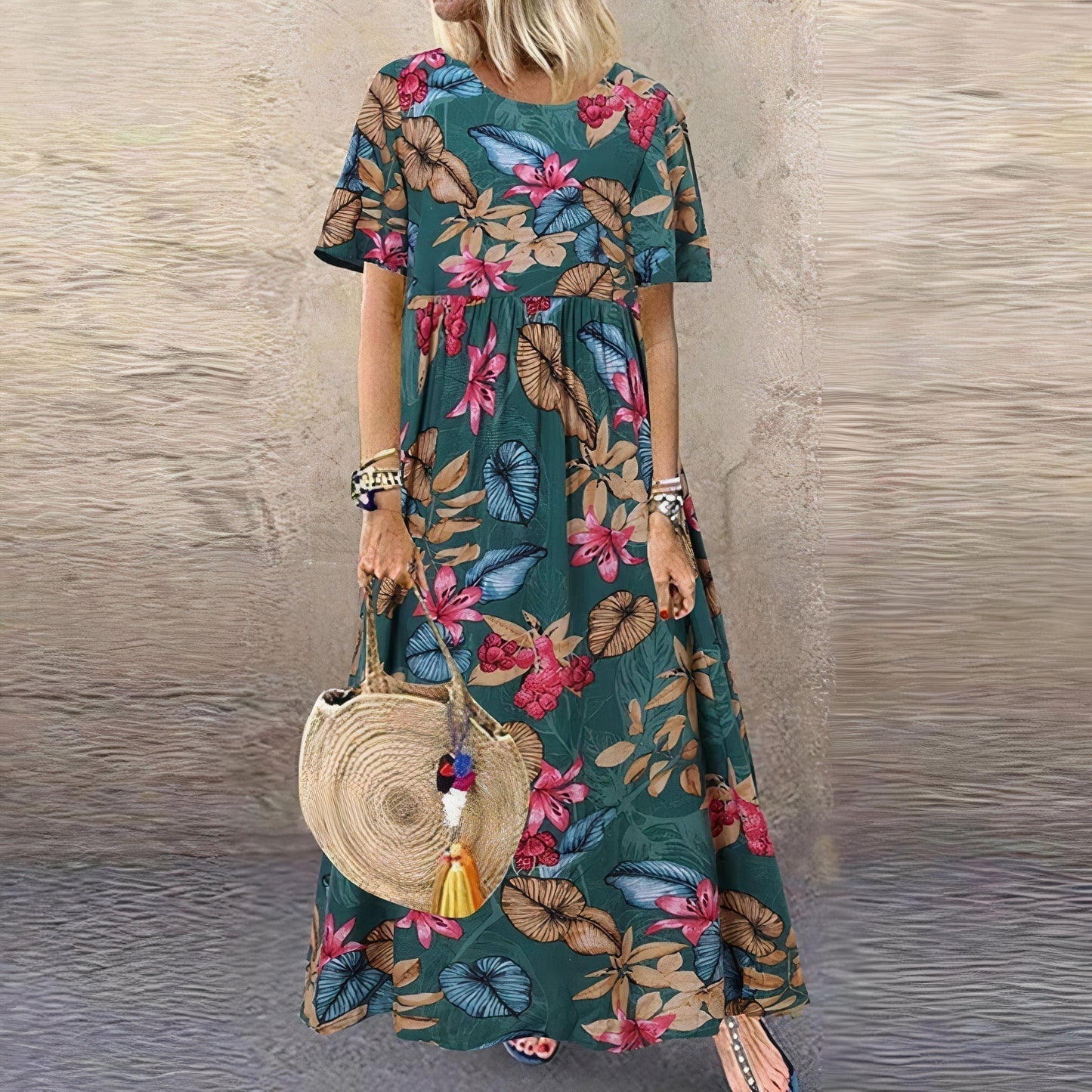 Lotte - Vibrant Floral Maxi Dress