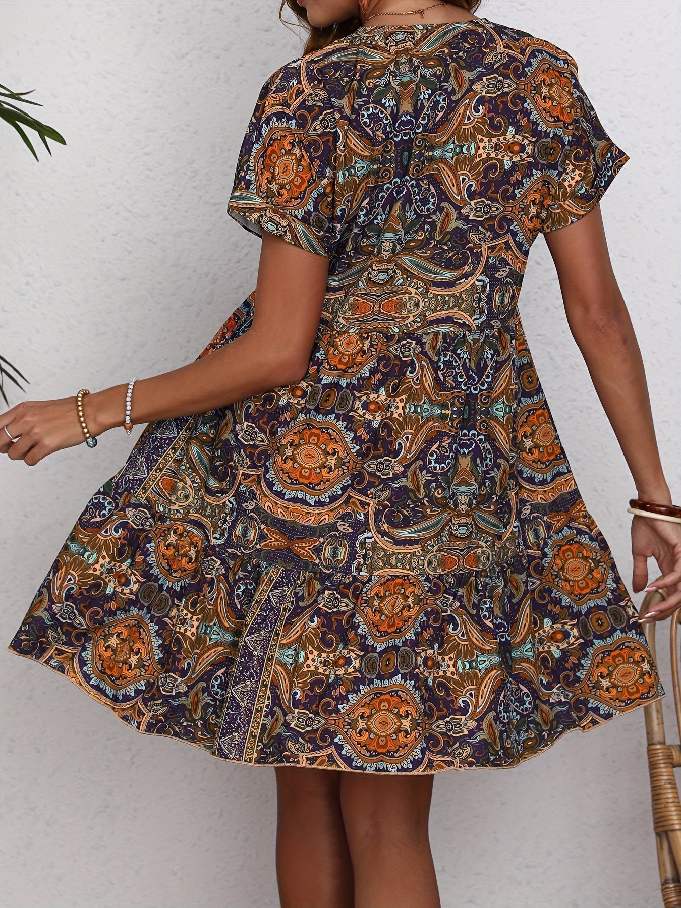 Isolde | Paisley Print V-Neck Dress