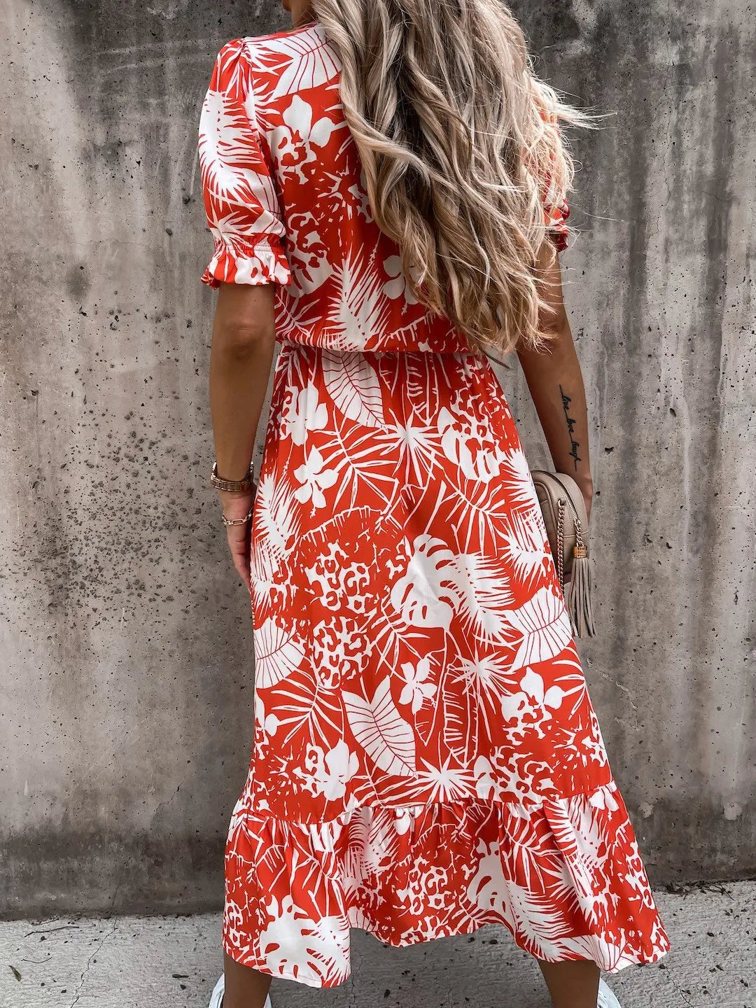 Naila - Elegant Floral Dress