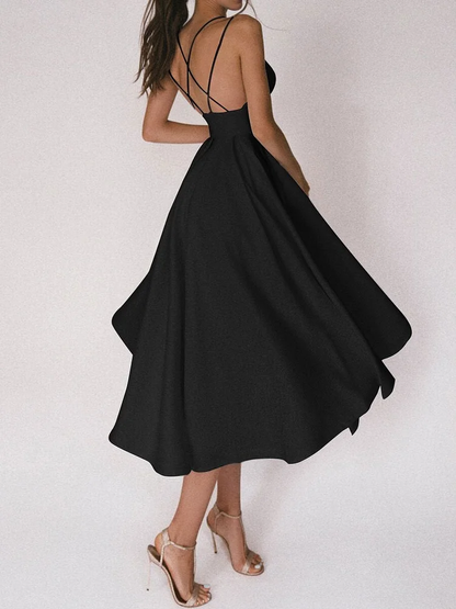 Simona - Party Dress with Straps and Deep V-Neck