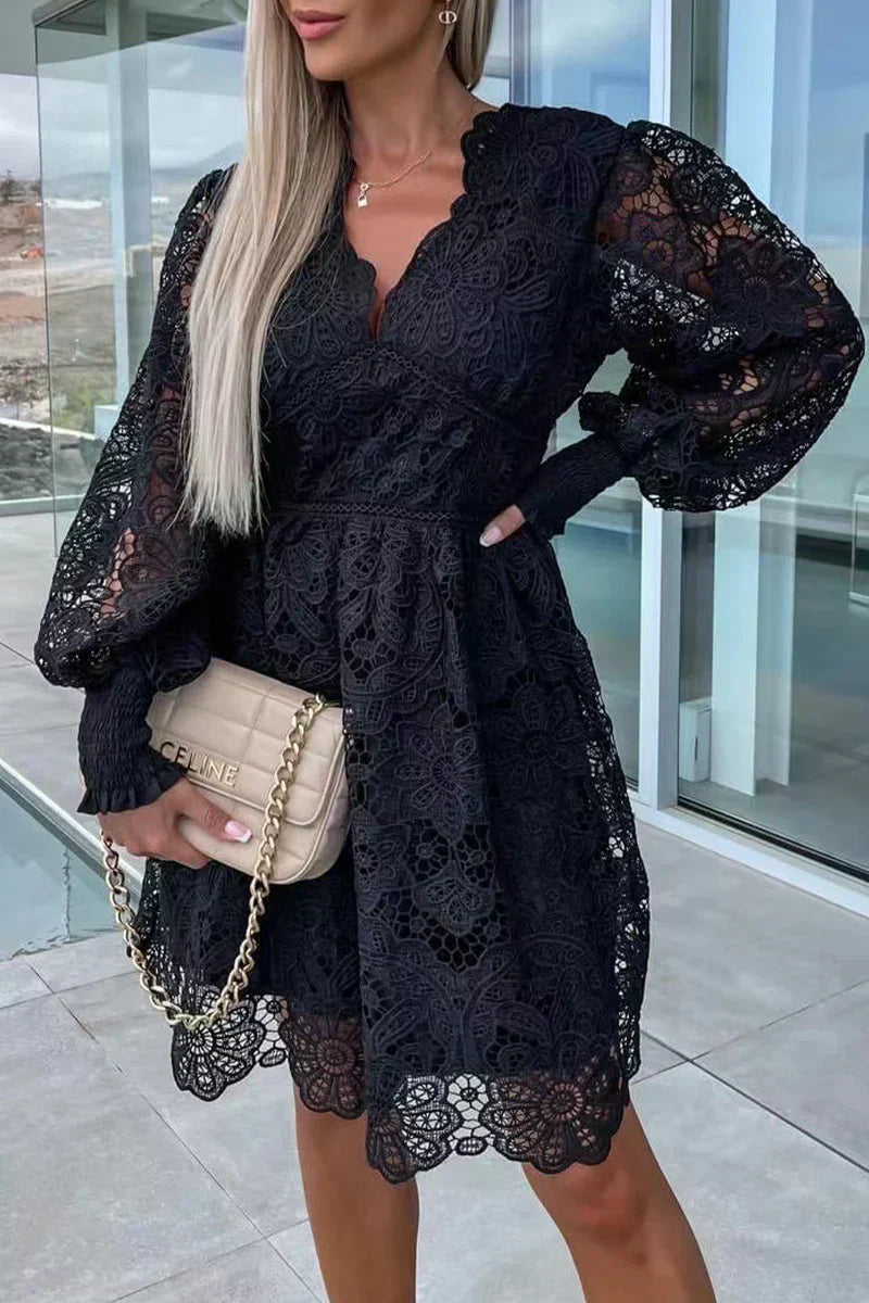 Annie - Elegant Ruched Dress