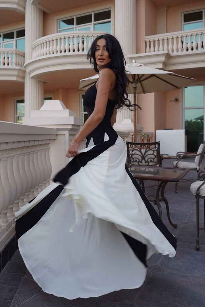 Elara | Flowing Maxi Dress