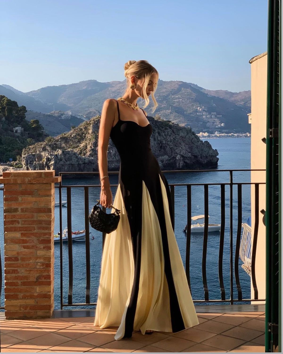 Elara | Flowing Maxi Dress