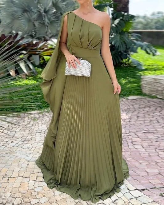 Maica | One-shoulder Pleated Gown